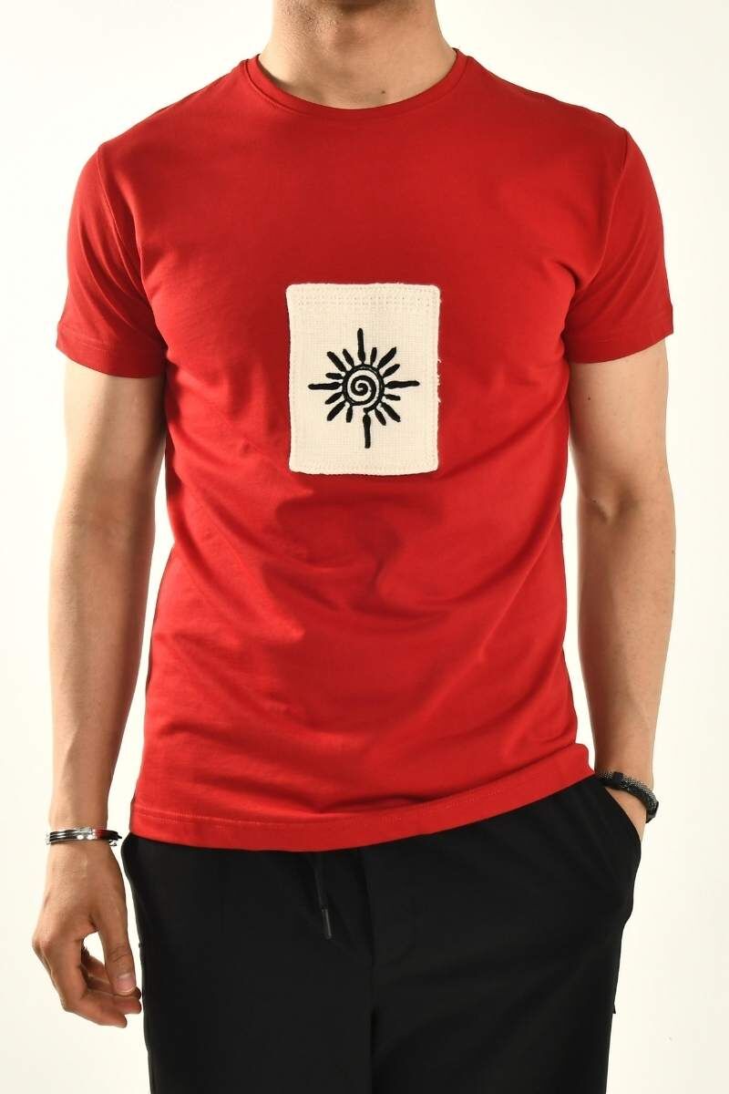 Kırmızı İşleme Detaylı Bisiklet Yaka T-shirt - 2